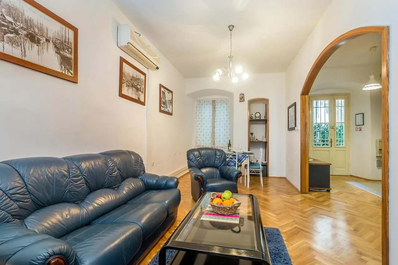 Apartment Juna Rijeka