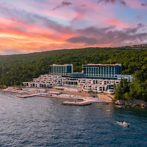 Отель Hilton Costabella And, Риека