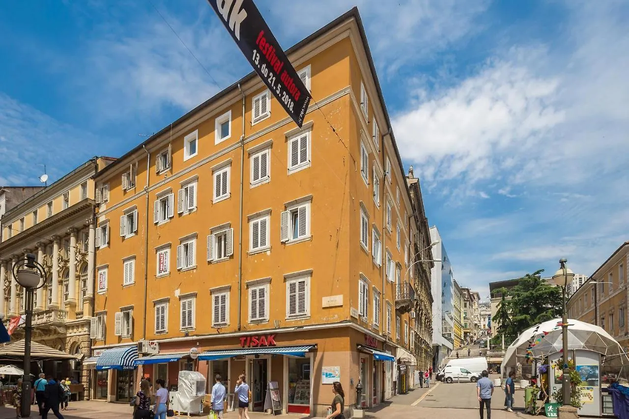 Apartment Juna Rijeka